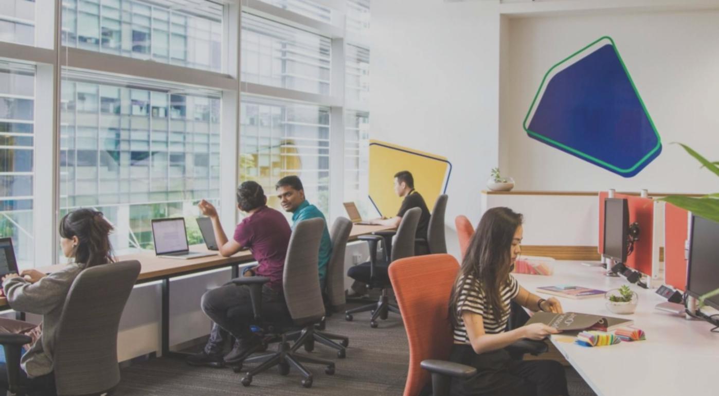 Teilnehmer bei der Online-Schulung zur finanziellen Bildung